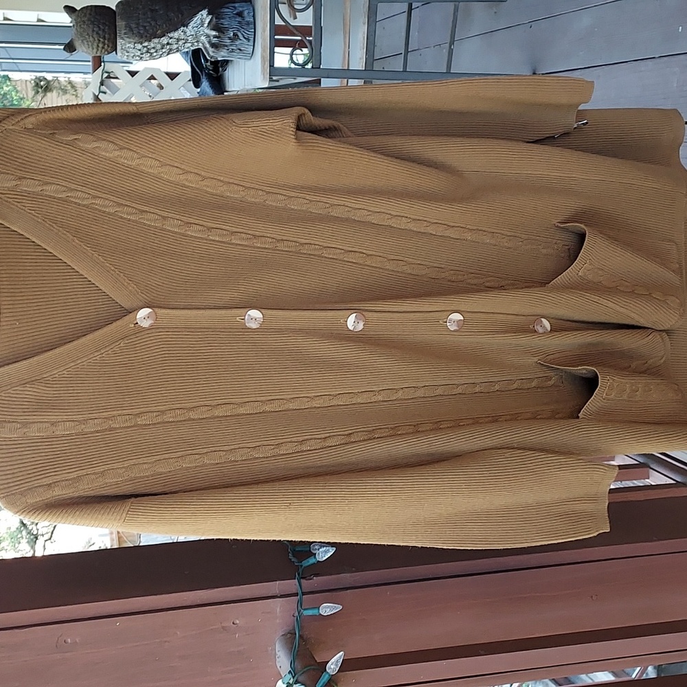 Evan-Picone 2 piece sweater set 70% Acrylic 30% Wool Size Large